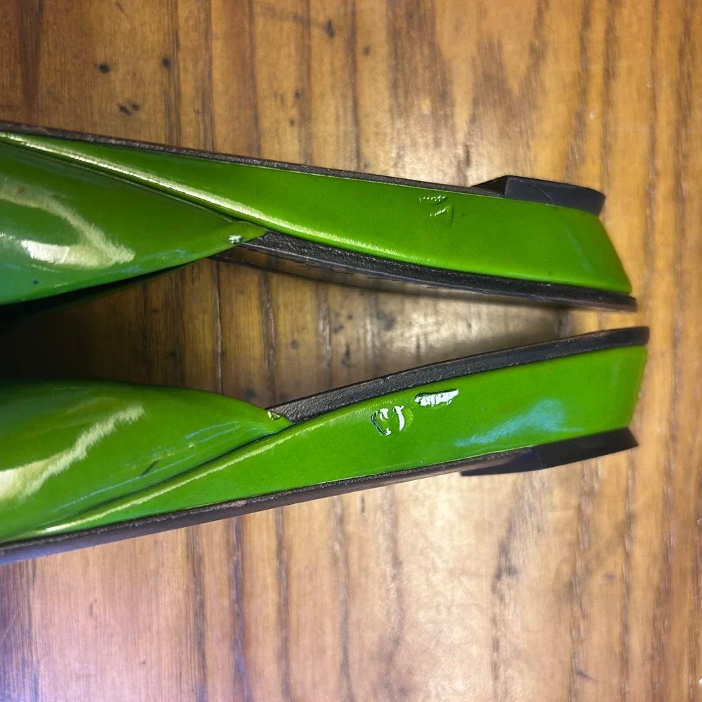 Robert Clergerie wmn 8.5 Green Patent‎ Leather Chain vtg Y2K kitten heel sandals